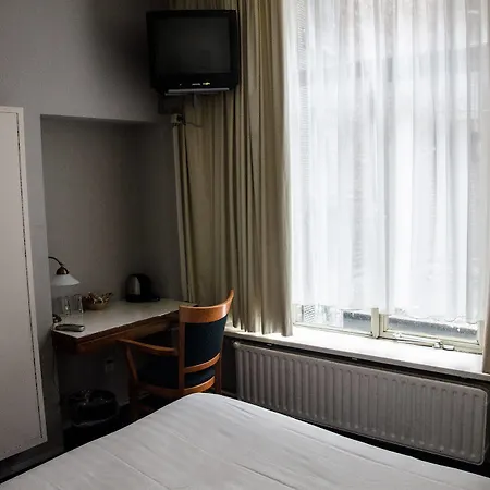 Grand 3* Ρότερνταμ