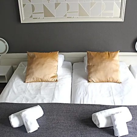 호텔 그랜드 센트럴 3*